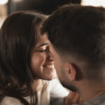 Manual prático (e levemente desesperado) para dizer Eu Te Amo